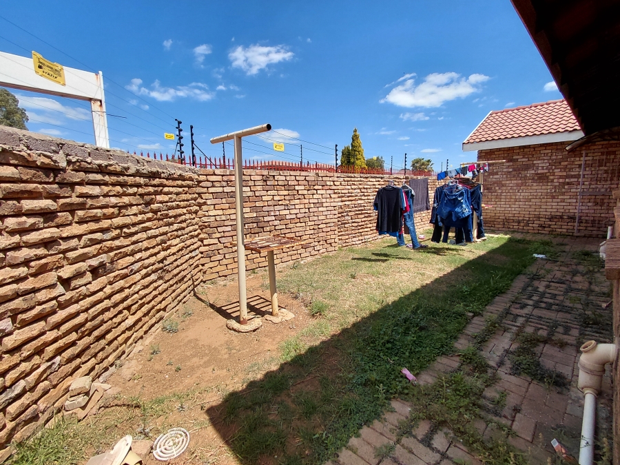 To Let 3 Bedroom Property for Rent in Meiringspark North West